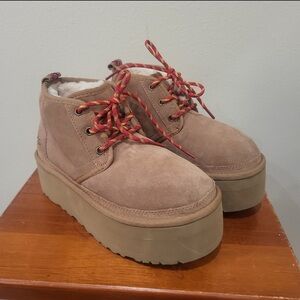 Women's UGG Neumel Heritage Boots